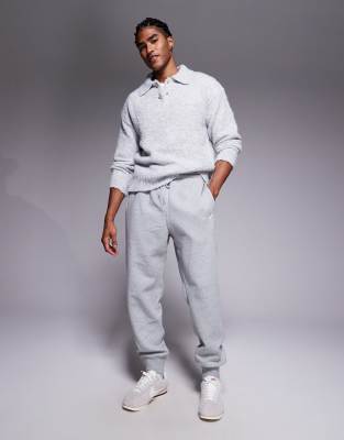 Nike Club Cuffed Sweatpants In Gray