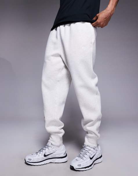 Nike Club cuffed sweatpants in gray - view 1