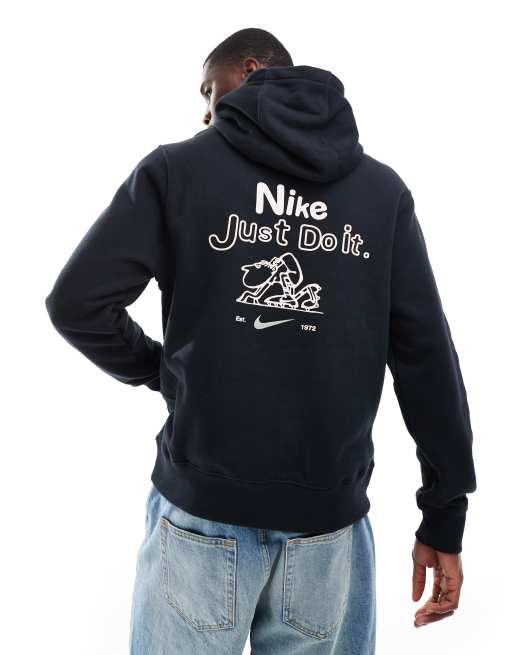 Nike Club – Czarna bluza z kapturem z nadrukiem na plecach