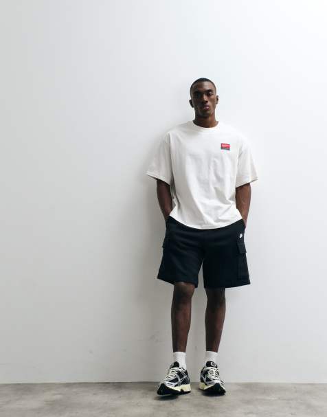 Nike Club Fleece cargo shorts in black