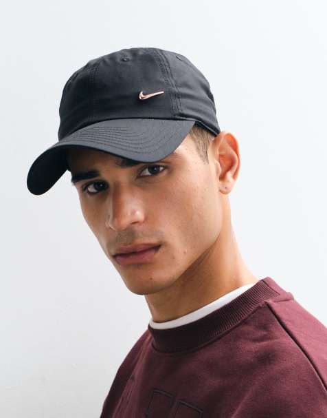 Nike Club Dri-FIT cap in black - view 1