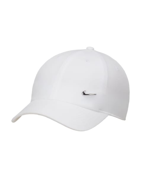 Nike Club Dri-Fit cap in white - view 1