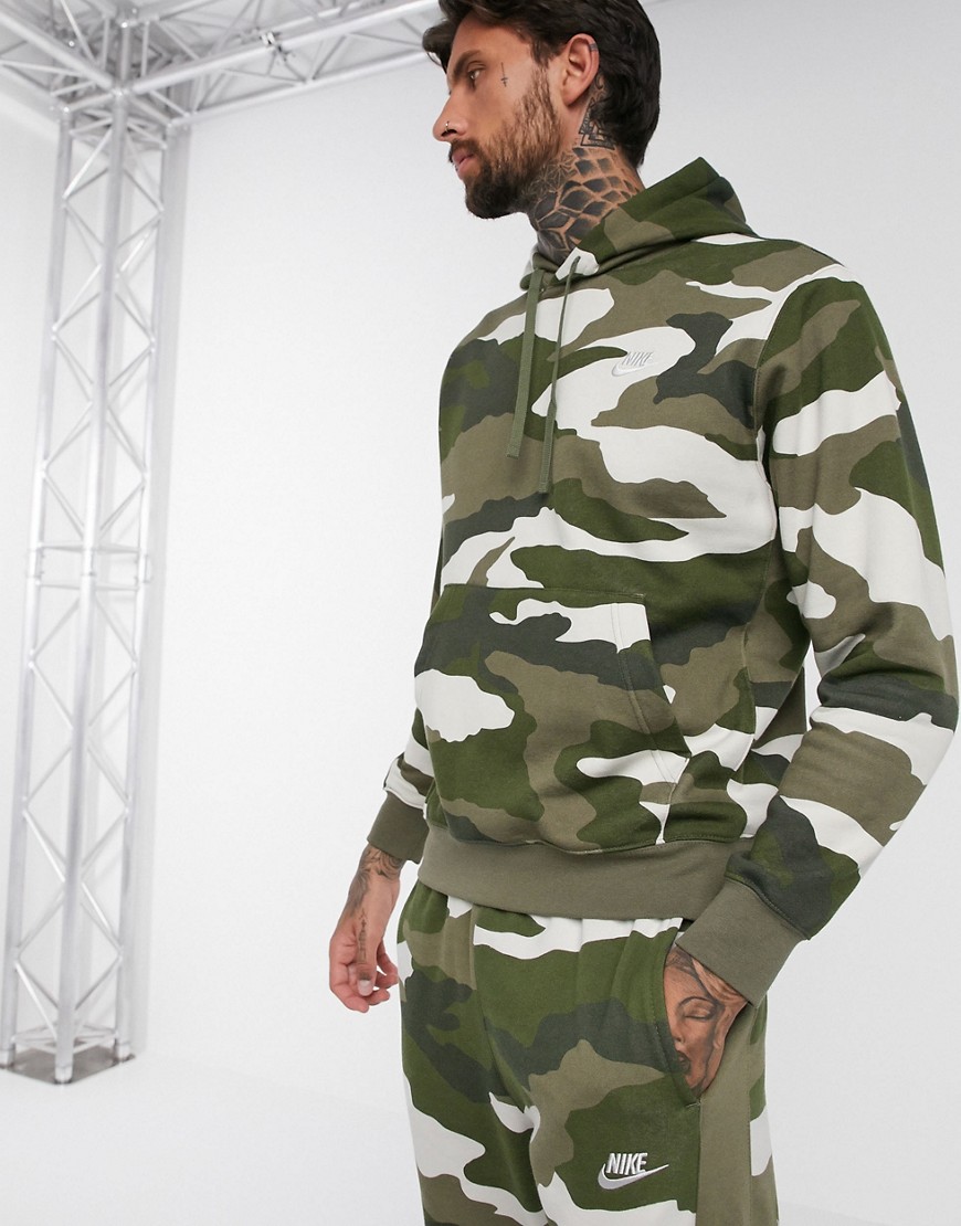Nike - Club Essentials - Hoodie met camouflageprint-Groen