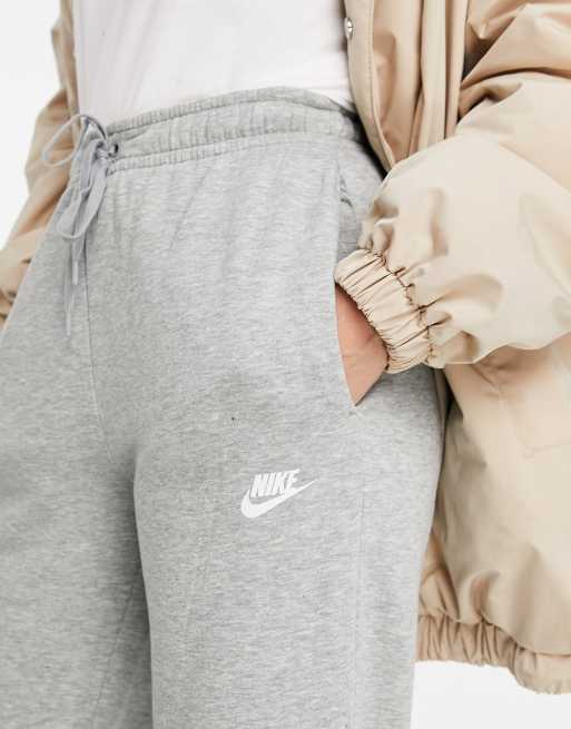 Nike Club Essentials Open Hem Sweatpants in Gray