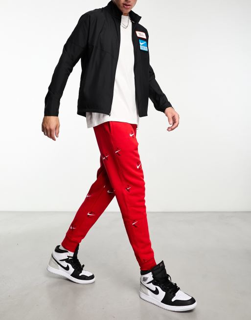 Red nike best sale jogger pants