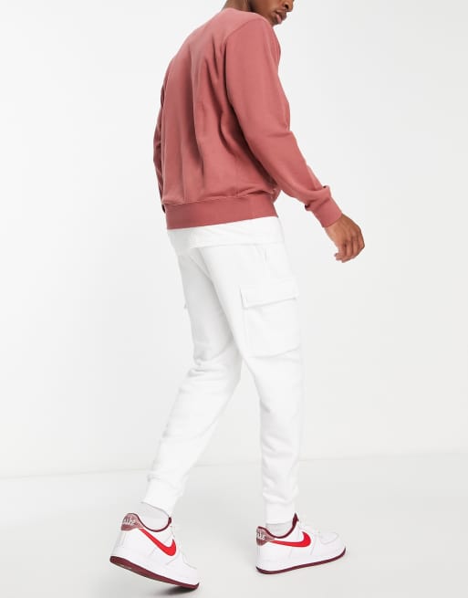 https://images.asos-media.com/products/nike-club-fleece-cargo-joggers-in-white-with-pink-logo/201513757-2?$n_640w$&wid=513&fit=constrain