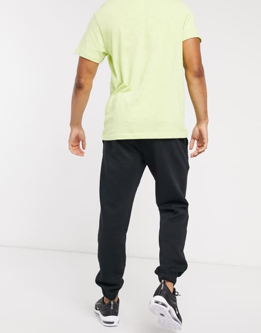 Uncuffed Fleece Sweatpant