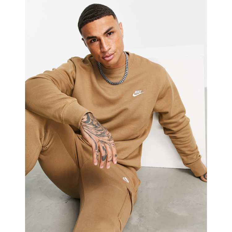 Nike Club Fleece crew neck sweatshirt in dark sand