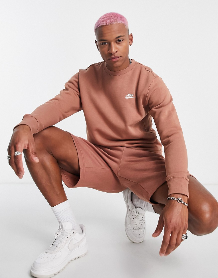 Nike Club Fleece crew neck sweatshirt in mineral clay-Brown