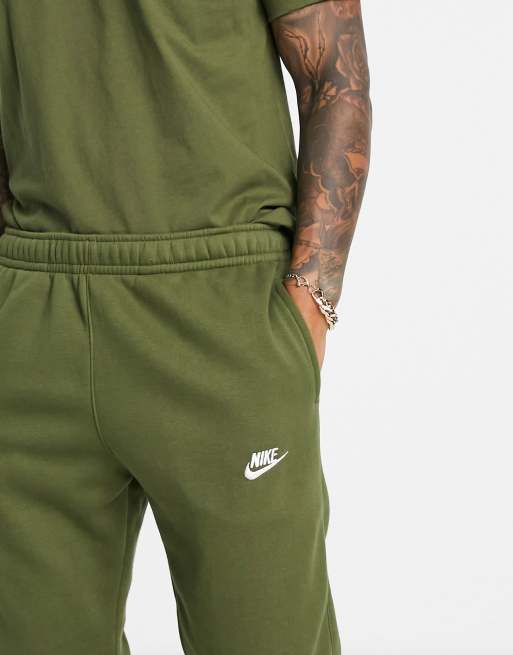 Nike Club Fleece Cuffed Cargo Sweatpants In Khaki - Khaki-green