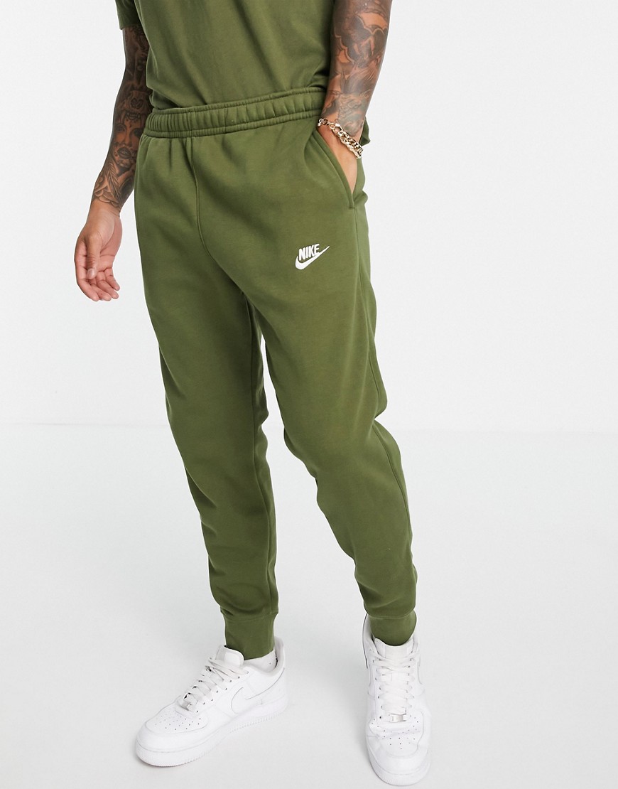 Nike Club Fleece cuffed sweatpants in green - MGREEN
