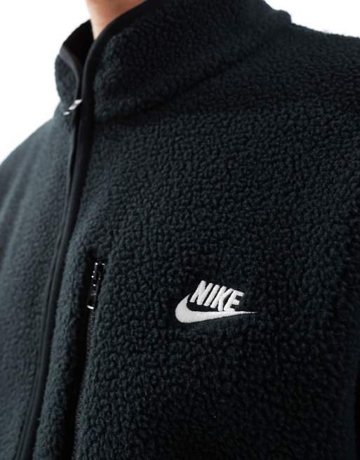 Nike Club fleece in black