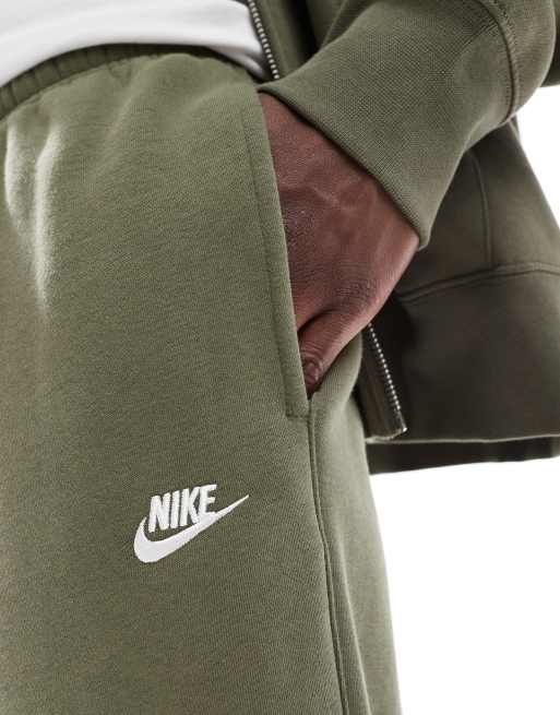Nike – Club Fleece – Joggersy ze ściągaczami w kolorze khaki, 4 z 5