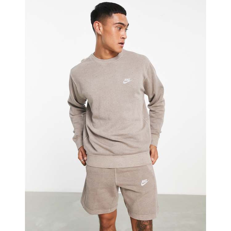 Nike Club Fleece sweat in olive grey