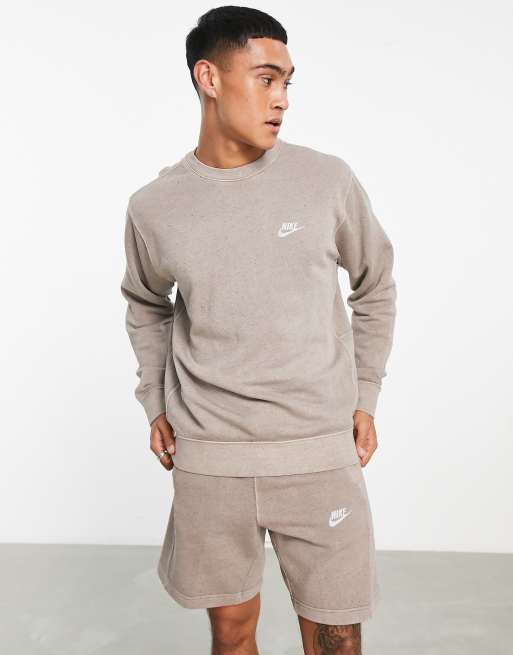 Nike Club Fleece sweat in olive grey