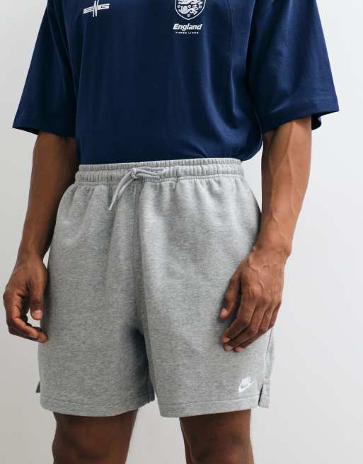 Nike Club French Terry shorts in grey, 4 of 5