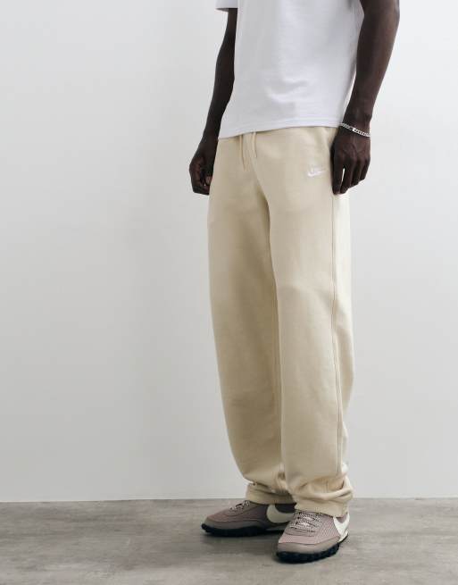 Nike Club french Terry straight leg logo joggers in light beige, 4 of 5
