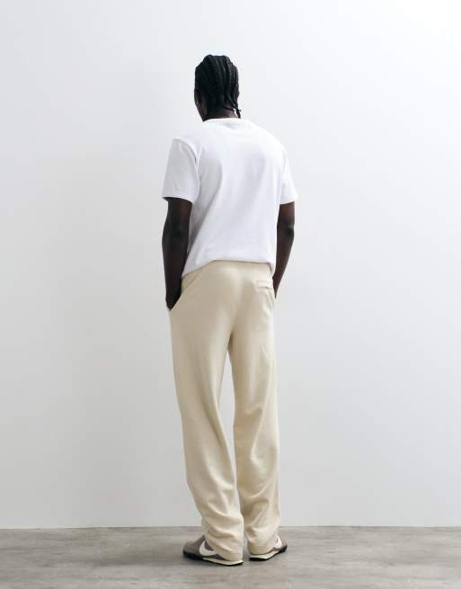 Nike Club french Terry straight leg logo joggers in light beige, 5 of 5