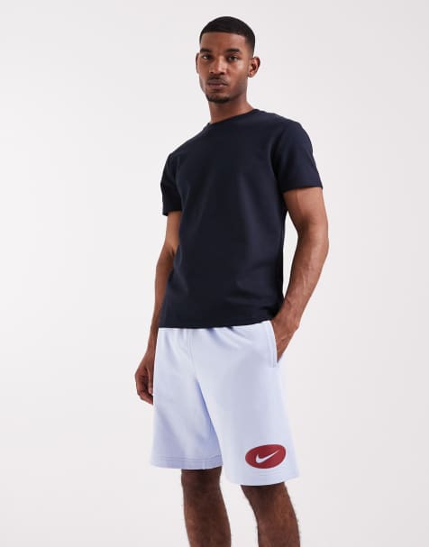 Nike – Club – Frottee-Shorts in Hellblau mit Swoosh-Logo - view 1
