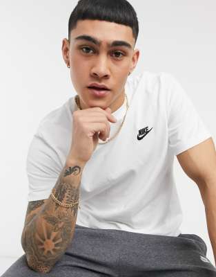 white nike shirt