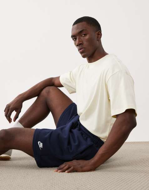 Nike – Club – Granatowe szorty z wykończeniem frotté - view 1