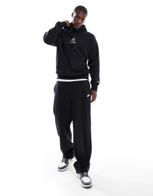 on Graphic Club Hoodie S ブラック Graphic Club Hoodie | Black | On United States
