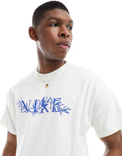 Nike Club graphic T-shirt in coconut milk | ASOS