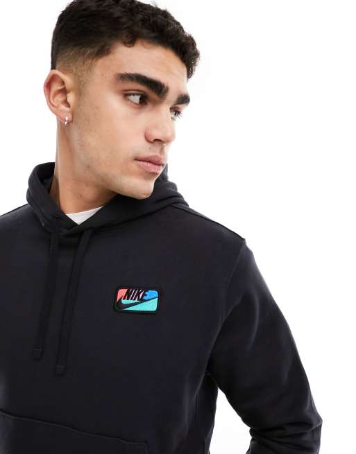 Nike Club hoodie patch logo in black , 4 of 4