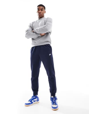 Nike Men's Navy Club Jogger In Dark