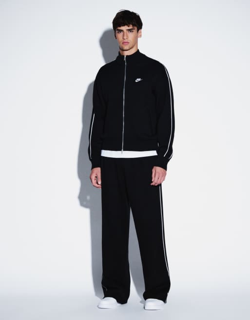 Nike Club jogger in maglia in bianco e nero, 5 di 5