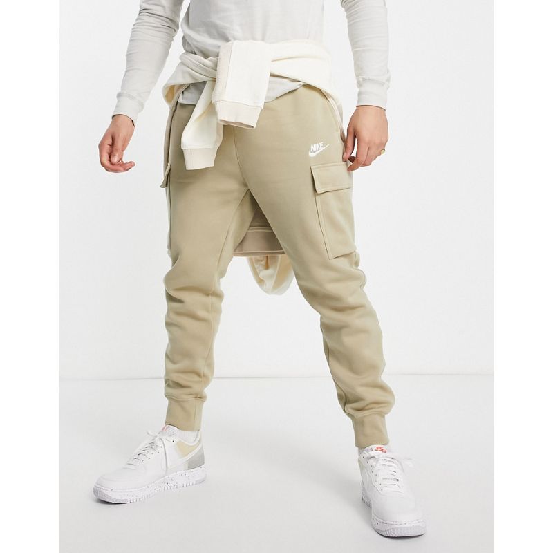 Pantaloni e leggings Uomo Nike Club - Joggers cargo in pile color calcare