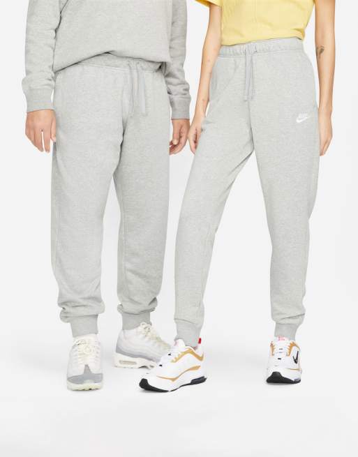 Nike Club Joggers Grigi Vestibilità Standard Asos