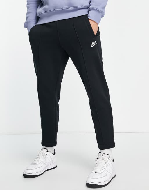 Black nike hot sale club joggers