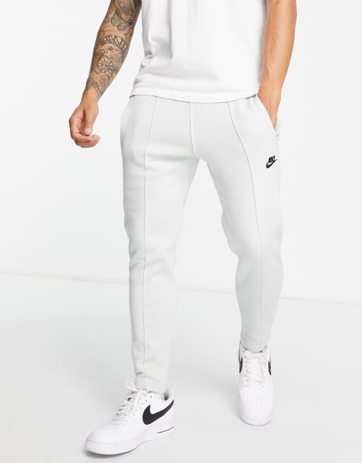 Nike store light joggers