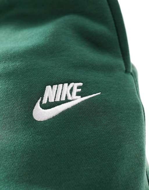 Nike - Club - Joggingbroek met boorden in donkergroen, 2 van 4