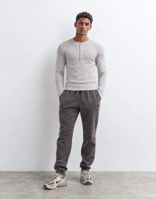 Nike Club joggingbukser med opsmøg i vasket brun, 6 af 10