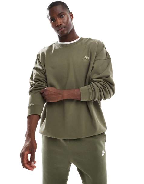 Nike – Club – Kakifärgad sweatshirt i oversize med rund halsringning - view 1