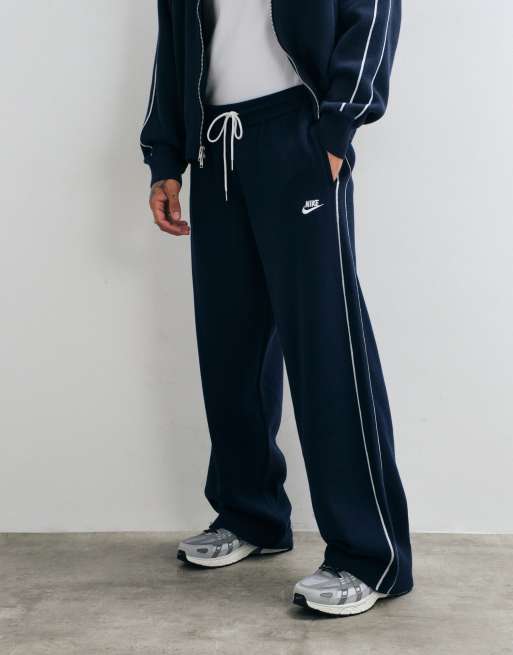 Nike Club knitted jogger in black & navy, 2 of 5