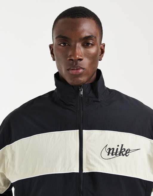 Nike - Club - Lichtgewicht jack met rits in zwart en crème, 2 van 5