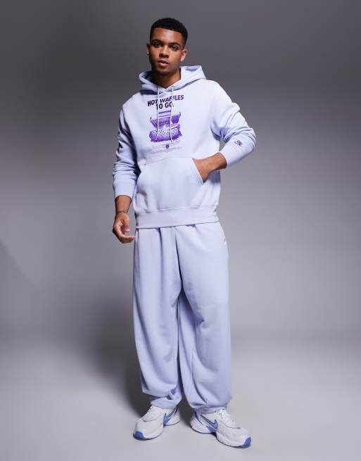 Nike Club – Liliowa bluza z kapturem z grafiką, 4 z 4