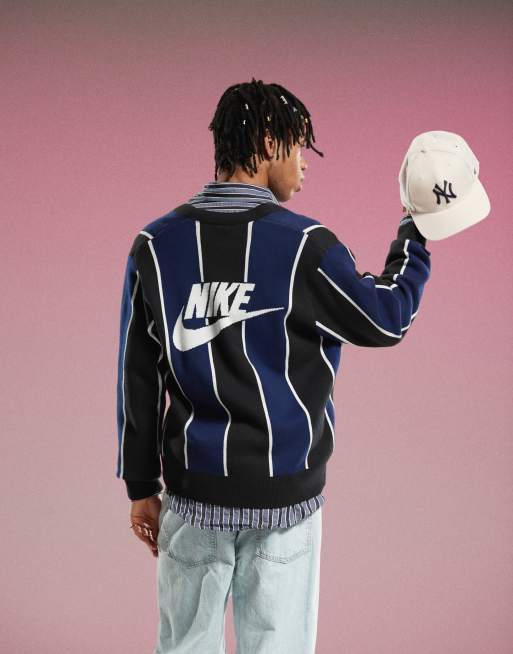 Nike Club - Marineblå og sort sweater med striber, 3 af 4