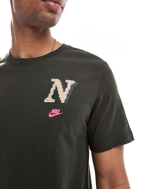 Nike - Club - Mørkegrøn T-shirt med college-design, 2 af 4