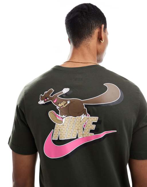 Nike - Club - Mørkegrøn T-shirt med college-design, 4 af 4