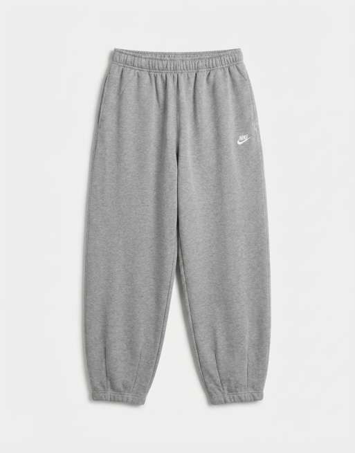 Nike Club – Oversize-Jogginghose aus Frottee in Grau, 6 von 9