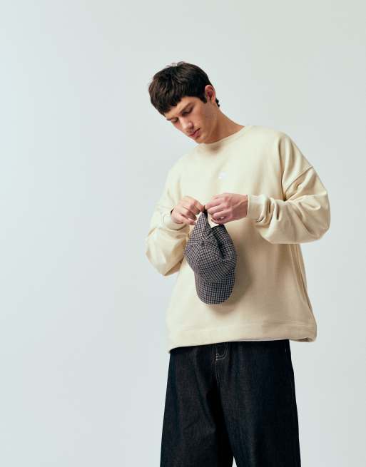 Nike Club – Oversize-Sweatshirt aus French Terry in Beige, 3 von 5