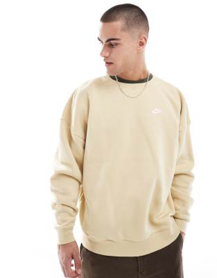 Nike Nike Club oversized crew sweatshirt in beige-Neutral