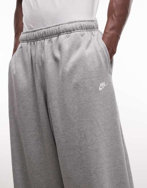 Nike - Club - Oversized joggingbroek van badstof in grijs, 5 van 9