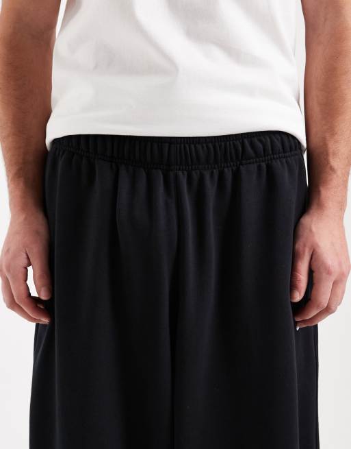 Nike Club oversized pants in black , 4 of 5