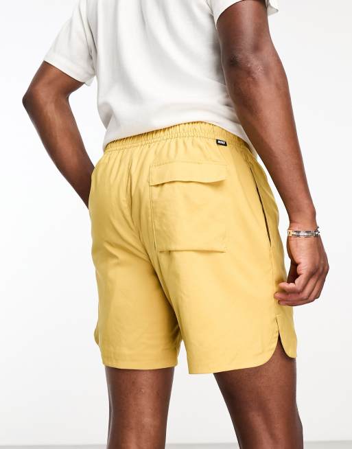 Pantaloncini nike uomo oro hotsell