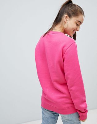 nike club swoosh sweatshirt in pink